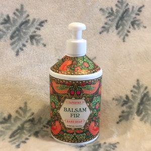 Balsam Fir Scented Hand Soap In Decorative 21.50 oz plastic Pump NWT Tapestry